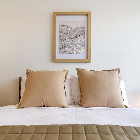 2 Bed, 2 Bath W Sofa Bed - Great Cafes Nearby Apartamento Christchurch Exterior foto