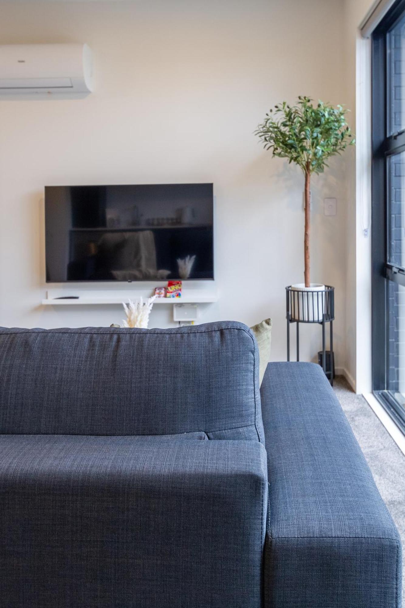 2 Bed, 2 Bath W Sofa Bed - Great Cafes Nearby Apartamento Christchurch Exterior foto